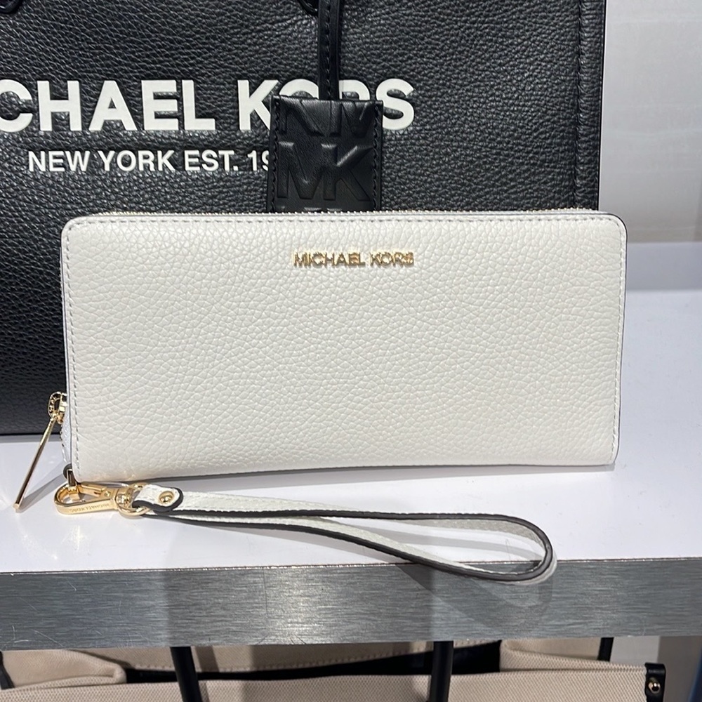 Michael Kors Jet Set Travel Large Travl CONTINENTAL NWT - Picture 12 of 16